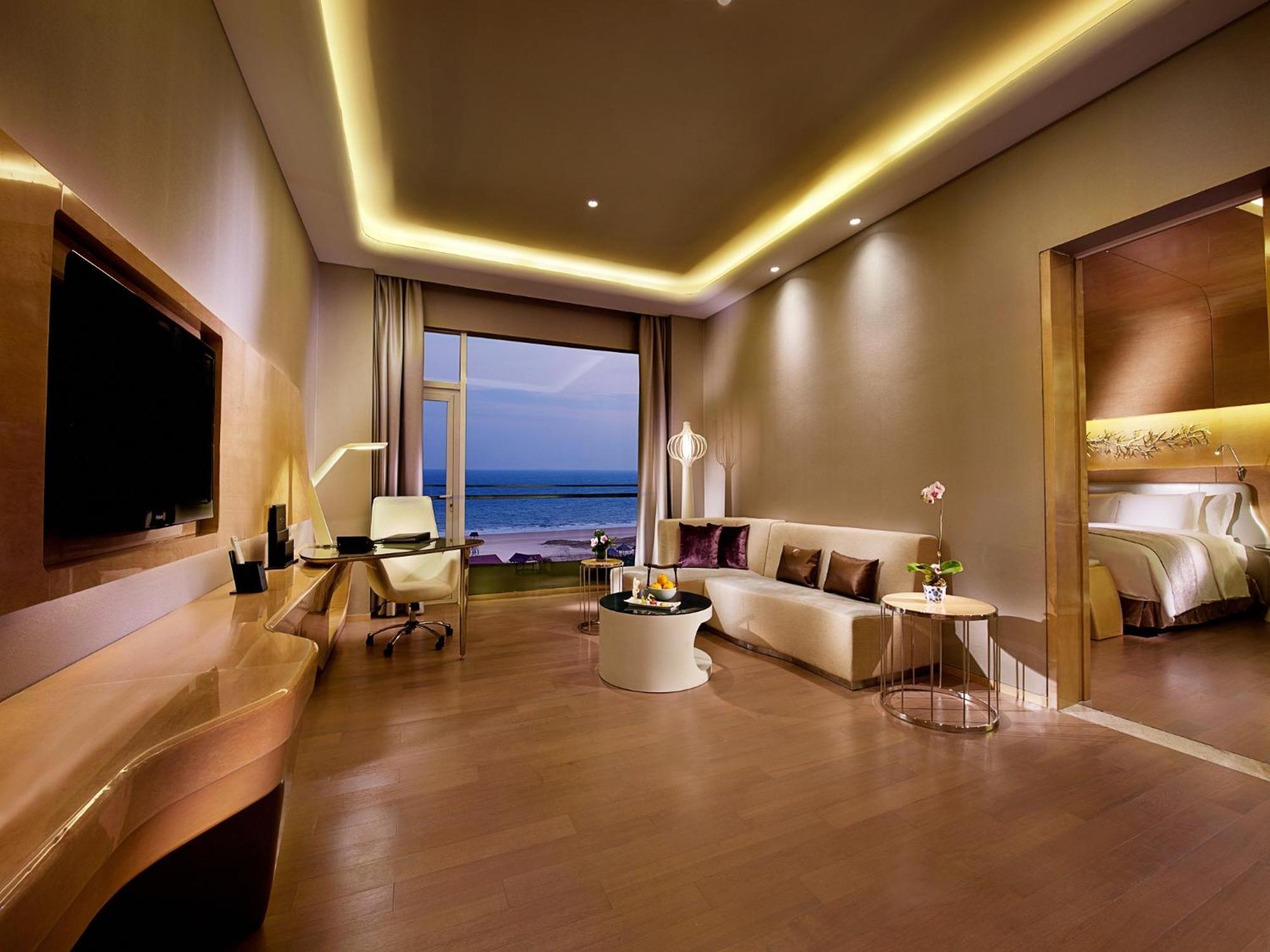 Wyndham Grand Qingdao Hotel Phòng bức ảnh