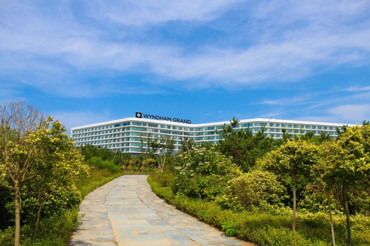 Wyndham Grand Qingdao Hotel Ngoại thất bức ảnh
